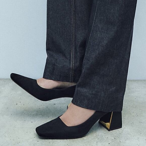 ZARA Squared Toe Pumps NWT LAST ONE!!! - Picture 1 of 15